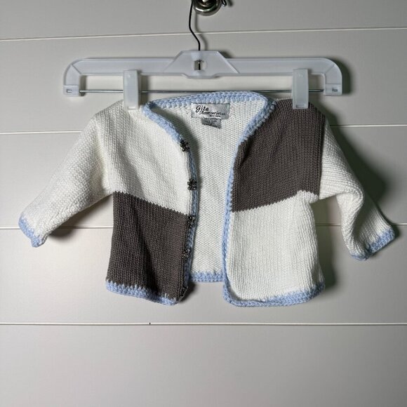 Gita Accessories Inc New York, Baby Sweater with Teddy Bear Buttons, S 6-12 MOS - Picture 1 of 7